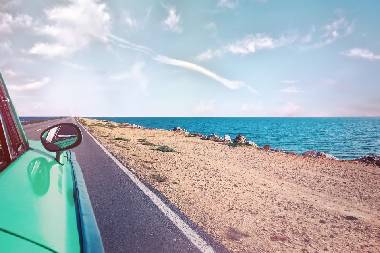 Umfrage über Reiseausfälle und Reisepläne der Deutschen