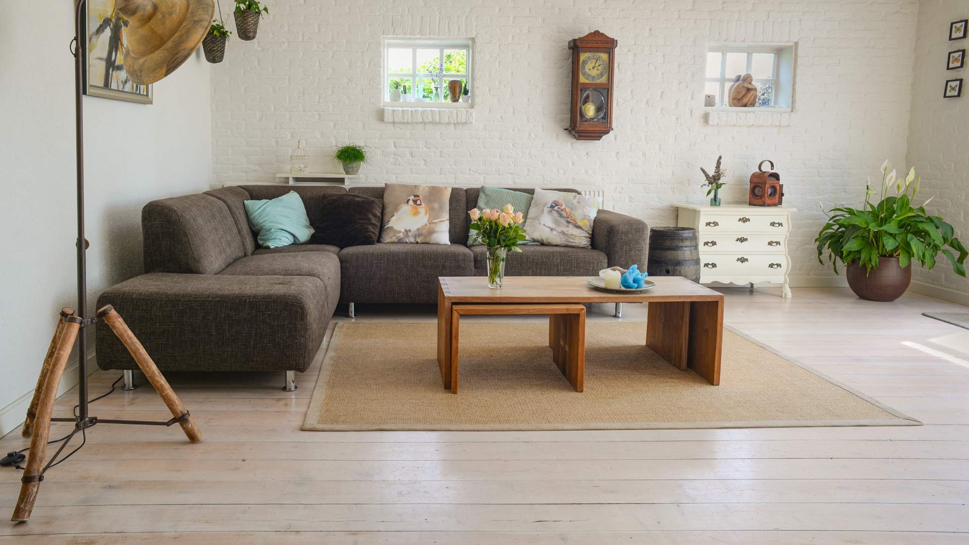 eingerichtete Wohnung