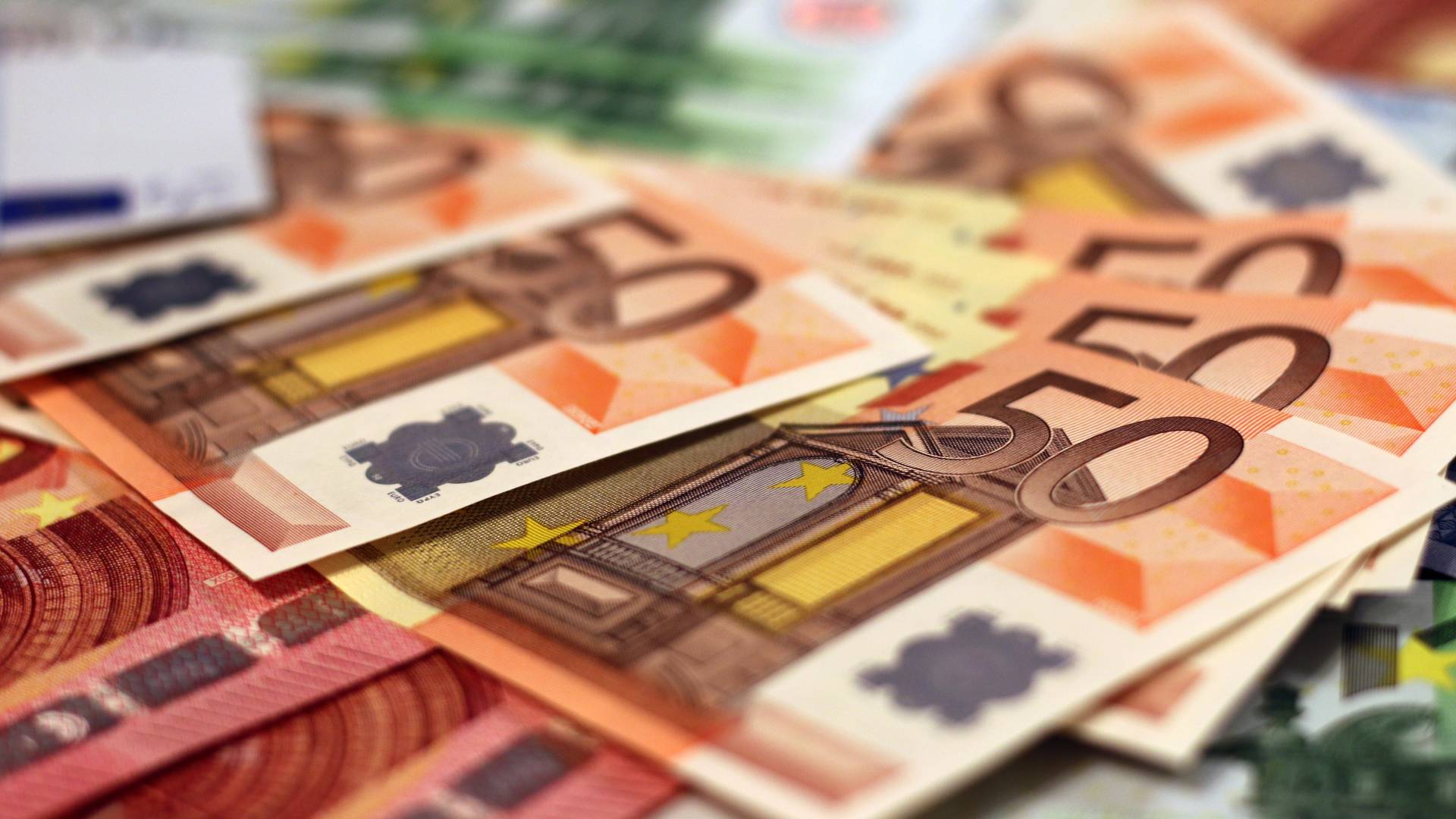 Was Passiert Wenn Man Wegen Schwarzarbeit Angezeigt Wird Schwarzarbeit und illegale Beschäftigung